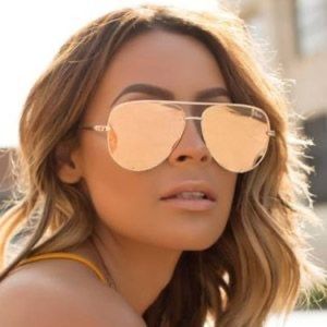 Quay “High Key” Rose Gold Sunnies